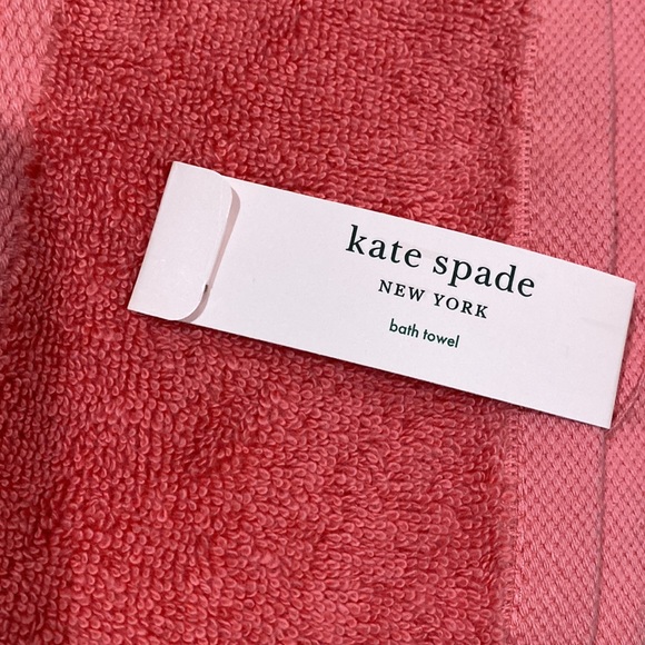 kate spade Bath Nwt Kate Spade Bath Towels Set Of 2 Poshmark